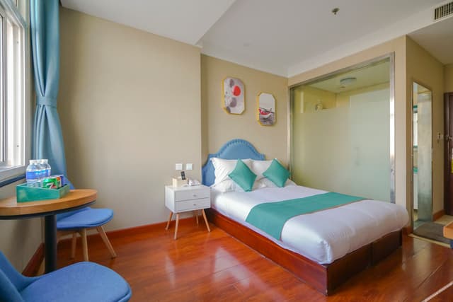 Cozy Double Room