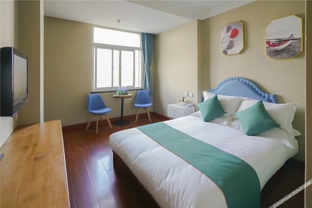 Cozy Double Room
