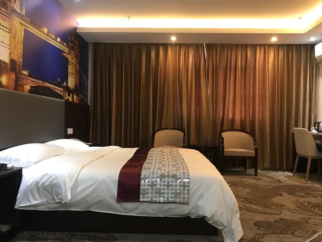 Selected Business Room