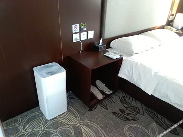 Selected Business Room