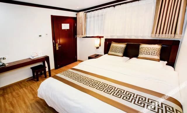 Standard Room (Double bed)