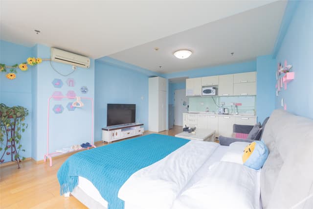Guestroom - With View