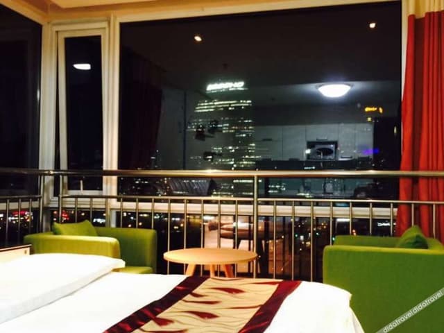Guestroom - With View