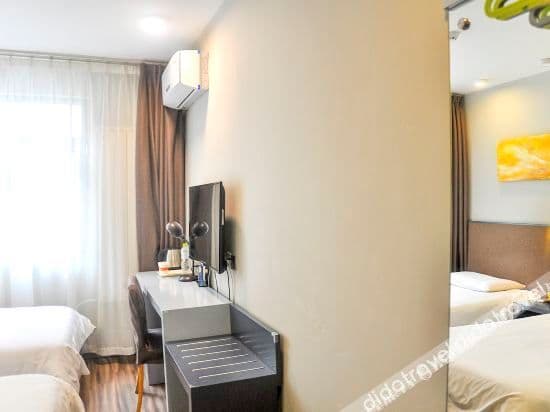 Guestroom (2 beds)