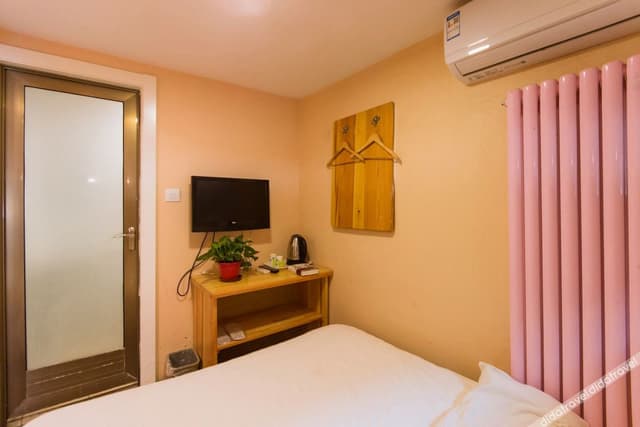 Deluxe Single Room