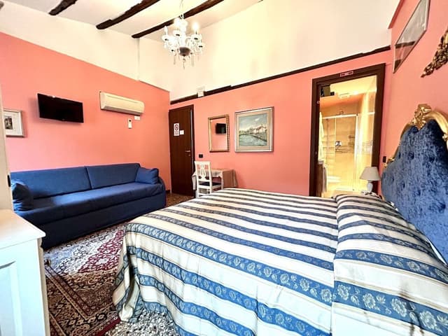 Comfort Triple Room, Private Bathroom