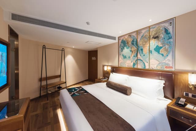 Feifan Deluxe Double Bed Room
