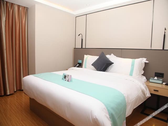 Xi'an Deluxe Double Bed Room