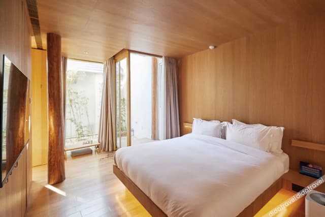 Zhuying Residence