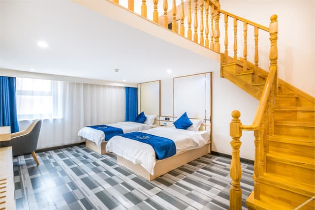 Multi-level Suite