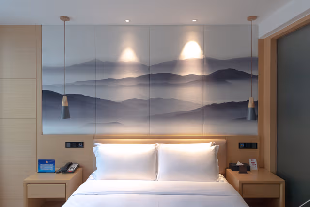 Selected Queen Room