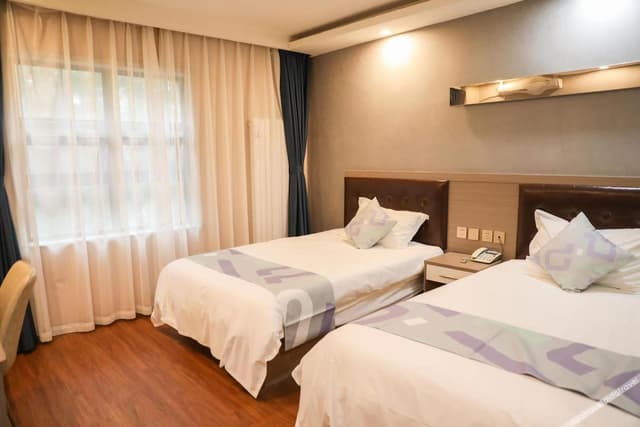 Delight Zero Pressure Twin Room