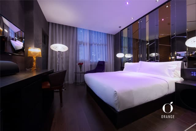 City Room - Double Occupancy