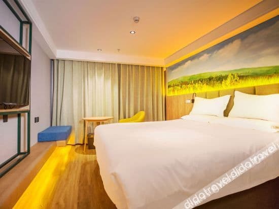 Guestroom - Double Occupancy (Double bed) (Females only)