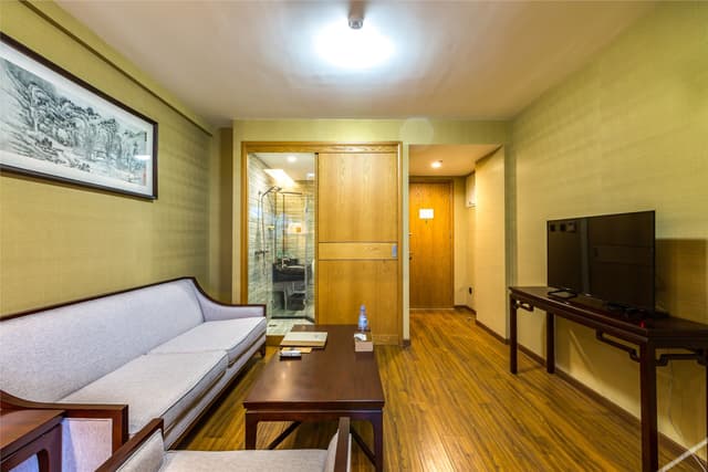 Hot Spring Duplex Room