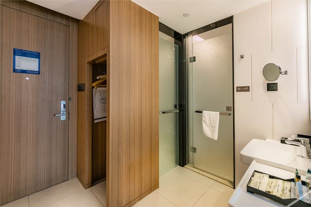 Cozy Double Room
