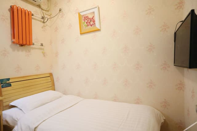 Deluxe Single Room