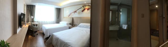 Deluxe Room (2 Beds)