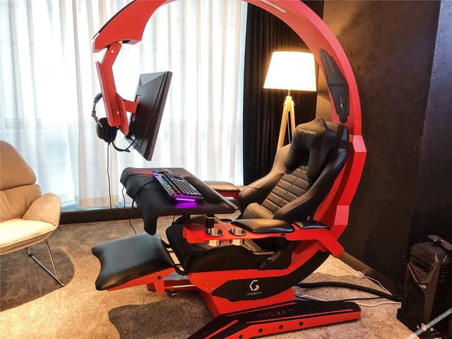 Dazzling E-Sports Room