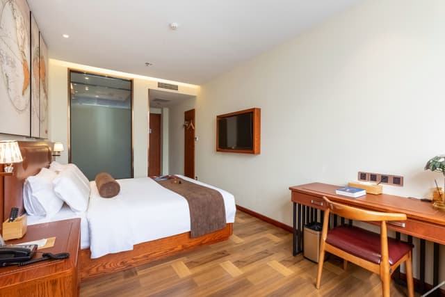 Feifan Deluxe Double Bed Room