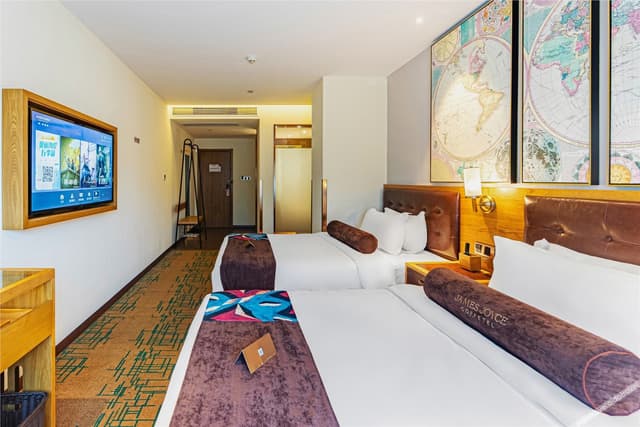 Business Room (2 beds)
