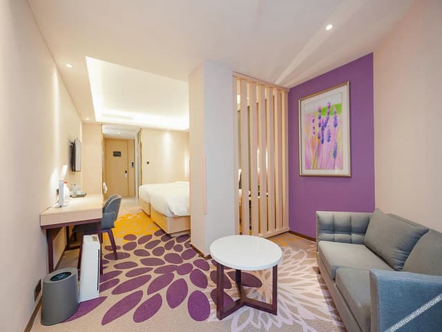 Business Room (2 Beds)
