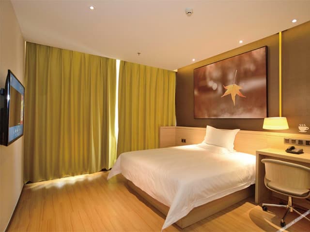 Xiao U Super Double Bed Room