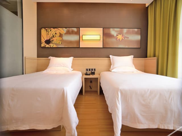 Xiao U Exquisite Twin Room