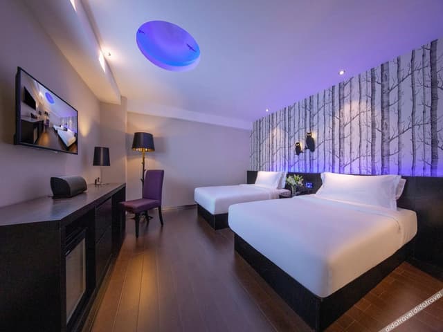 Selected Room (2 beds) (No window)