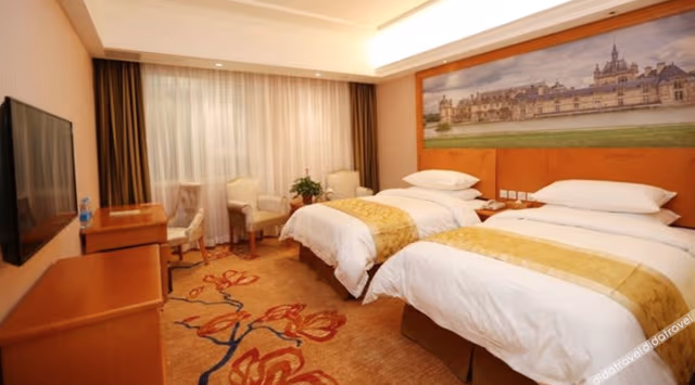 Deluxe Family Room