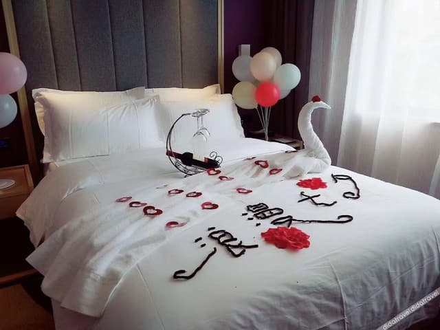 Romantic Room - Double Occupancy