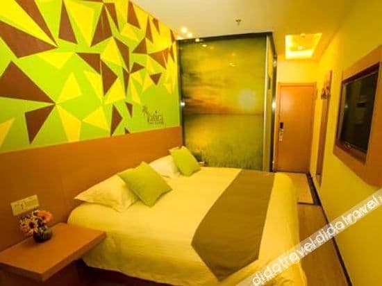 Double Room (Bed width: 1.8 m)
