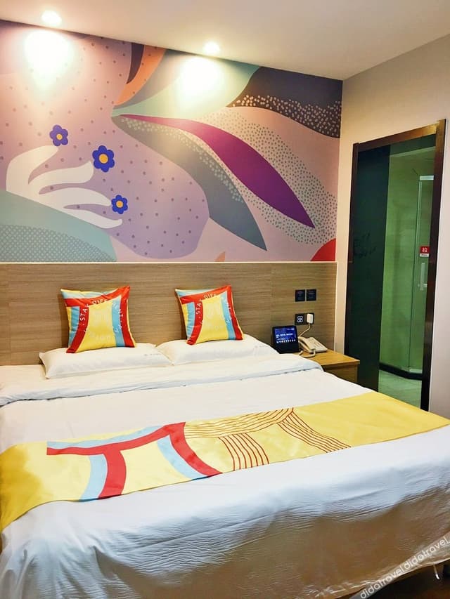 Selected Queen Room