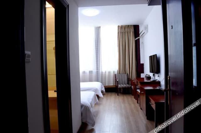 Guestroom (2 Beds)