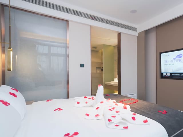Romantic Room