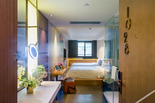 Family Room - City-View