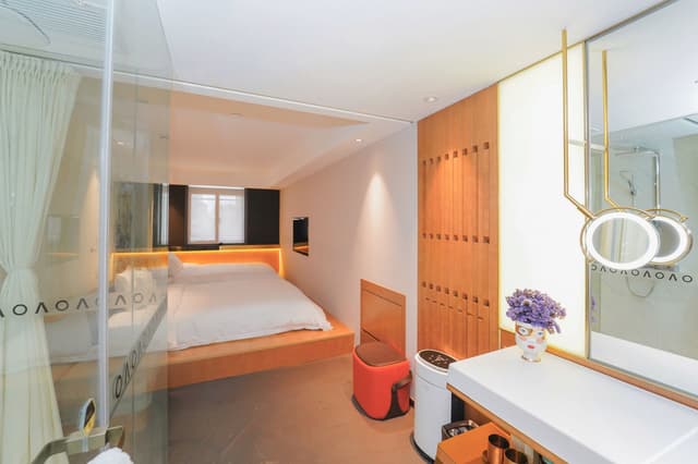 Family Room - City-View
