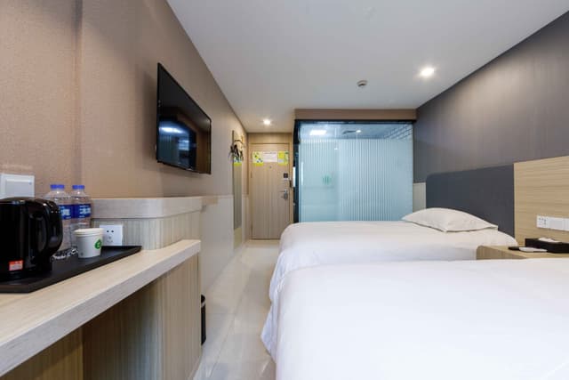 Guestroom (2 Beds)
