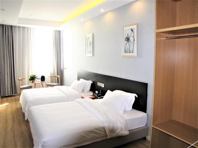Superior Room (2 beds)