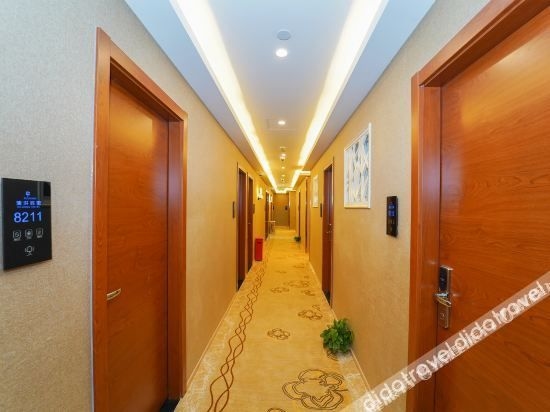 อี้ซิน เชน โฮเทล (สวนสาธารณะเซี่ยงไฮ้เอ็กซ์โป ถนนหงซาน) (Yixin Chain Hotel (Shanghai Expo Park, Hongshan Road))1