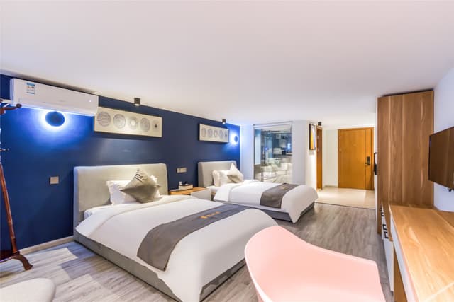 Deluxe Room (2 beds)