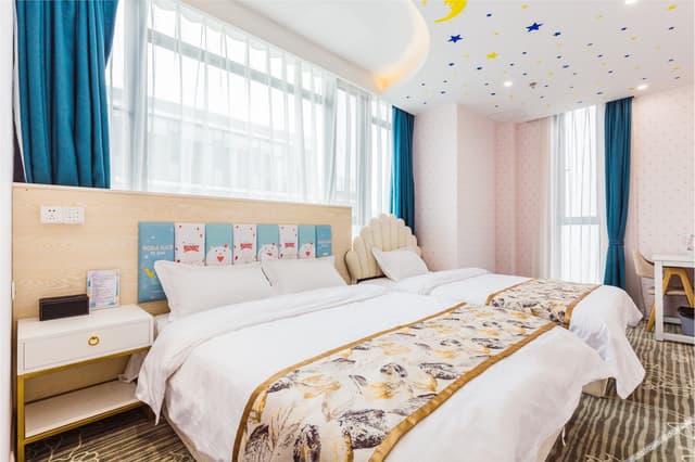 Guestroom - Triple Occupancy