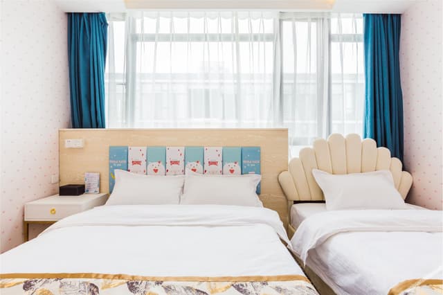 Guestroom - Triple Occupancy