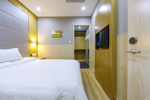 Superior Double Bed Room A