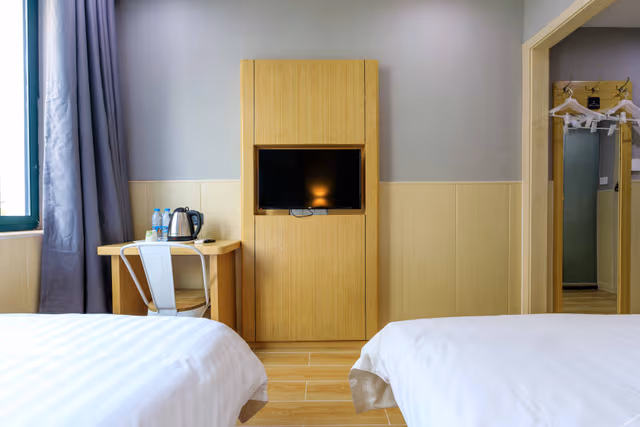 Guestroom (2 beds)