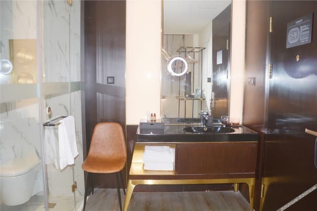 Discount Room (Without window)