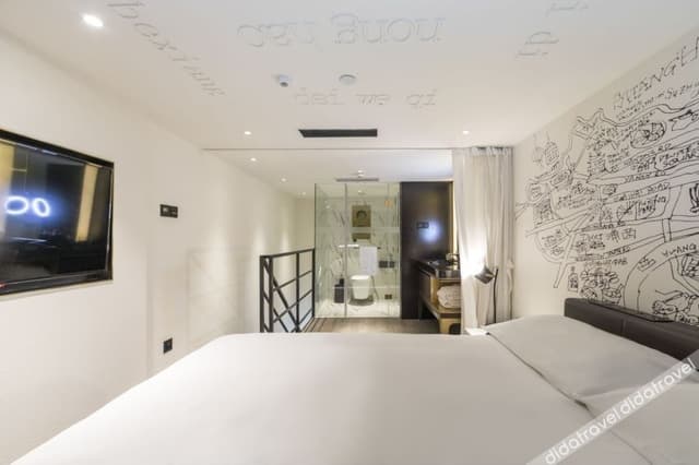 Duplex Double Bed Room A