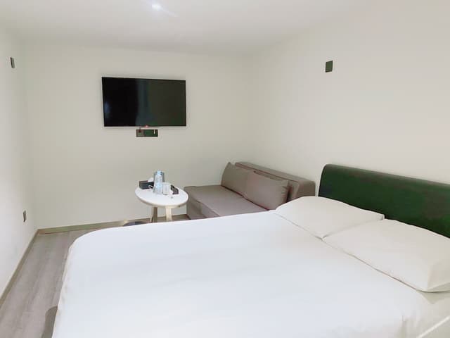 Discount Room (Without window)