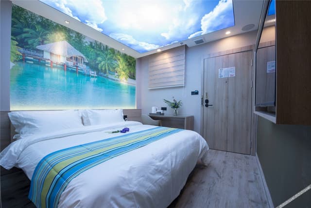 Fashionable Double Room