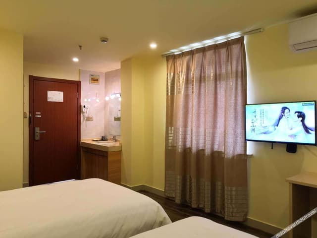 Deluxe Room (2 Beds)